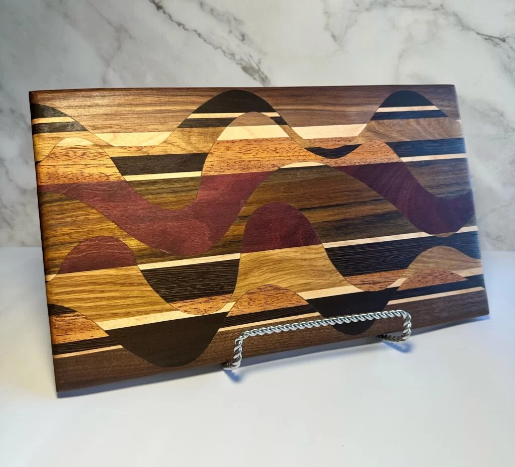 Medium Cutting Board Style 8