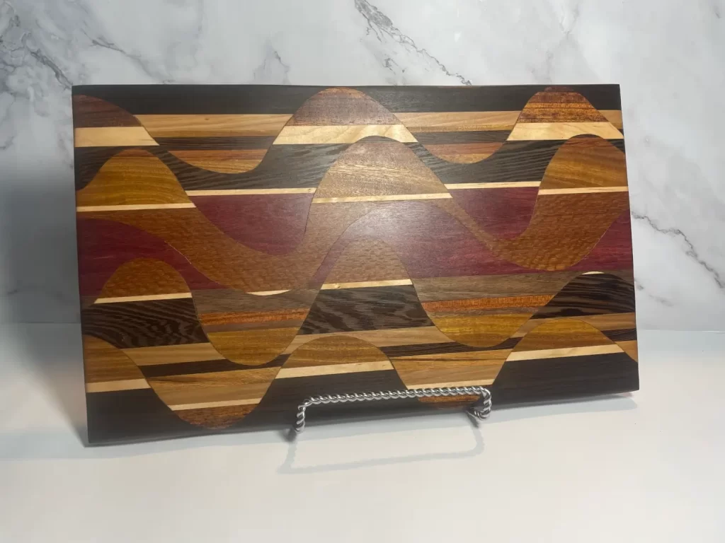 Medium Cutting Board Style 18