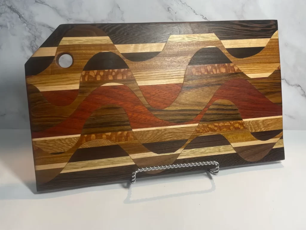 Medium Cutting Board Style 17