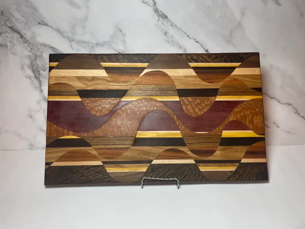 Medium Cutting Board Style 22