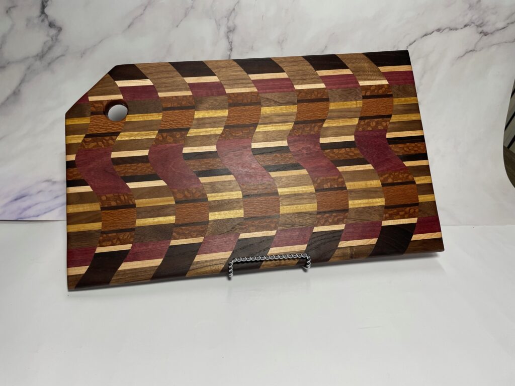 Medium Cutting Board Style 23