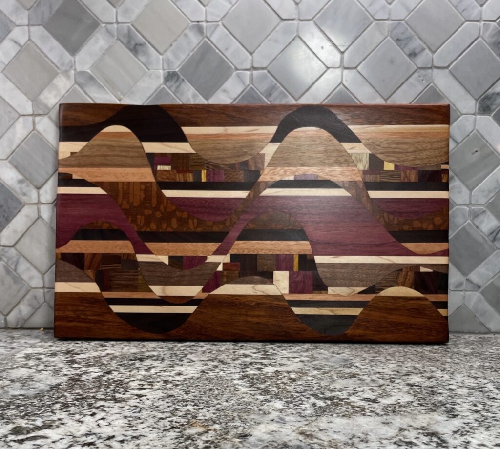 Medium Cutting Board Style 32
