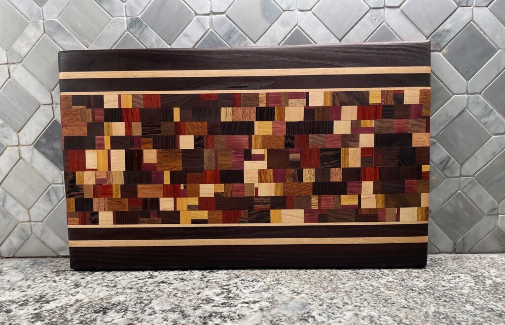 Medium Cutting Board Style 34