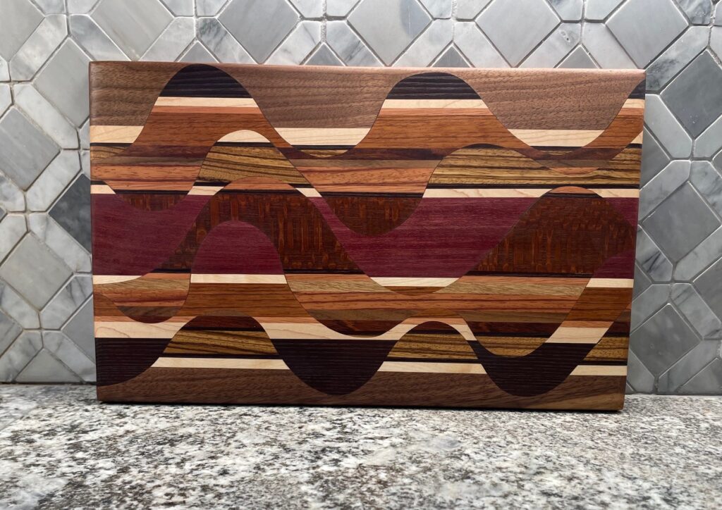 Medium Cutting Board Style 38